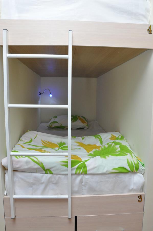 Art Hostel Almaty Luaran gambar